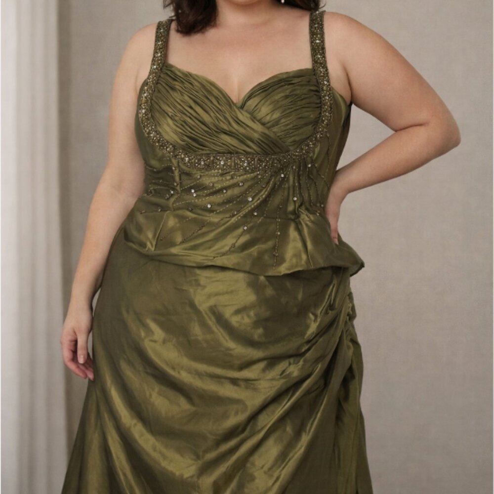 Fiest Olive Green Embellished Gown 2XL - Picture 7 of 7